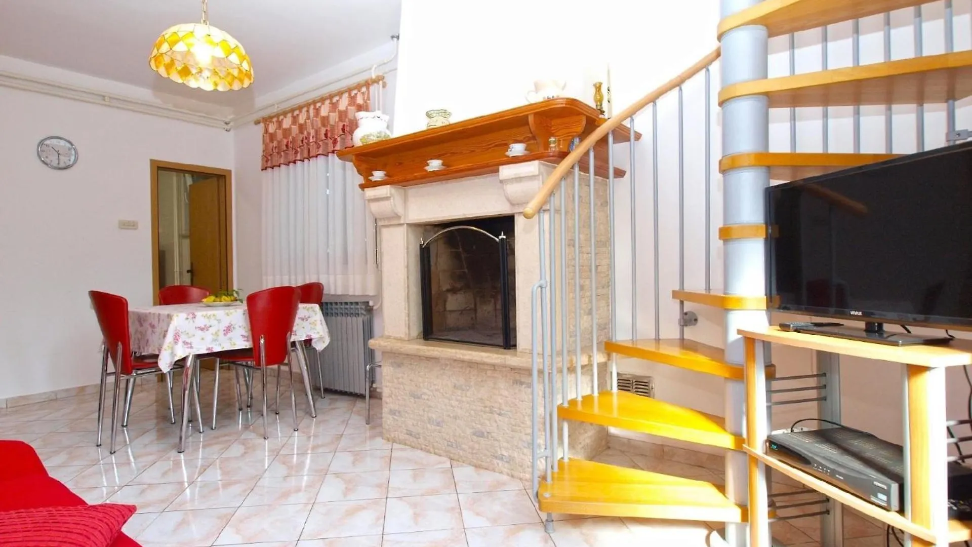 Apartment Ferienwohnung Fuer 3 Personen Ca 45 Qm In Medulin, Istrien Suedkueste Von Istrien