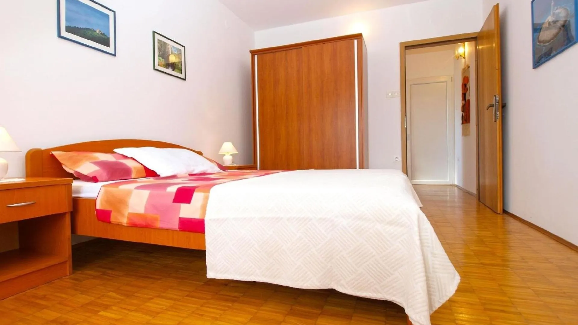 Apartment Ferienwohnung Fuer 3 Personen Ca 45 Qm In Medulin, Istrien Suedkueste Von Istrien
